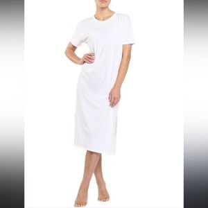 P. Jamas White Butterknit 100% Pima Cotton Long Gown – Size Medium